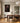 Burgundy Verdict in einem Wohnraum